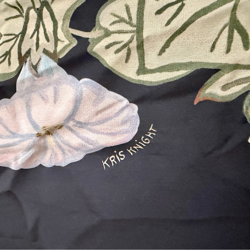 GUCCI SILK FLORAL PRINT BY KRIS KNIGHT BLOUSE T-SHIRT TOP TEE, Morning Glory M - Picture 3 of 7